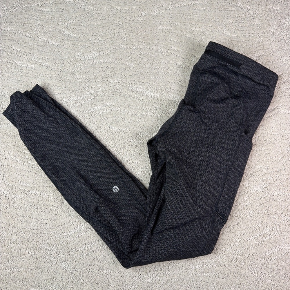 Women's Lululemon Size 4 Speed Up Tight 28" Leggings Athletic